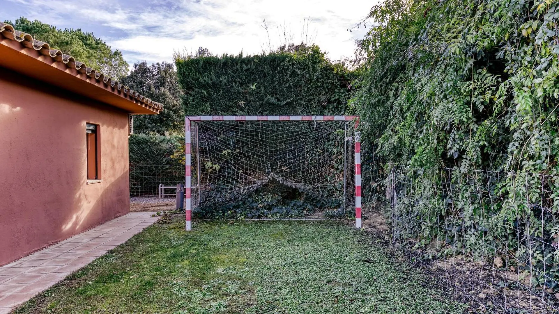 Villa Virginie Torremirona Resort Navata Holiday home